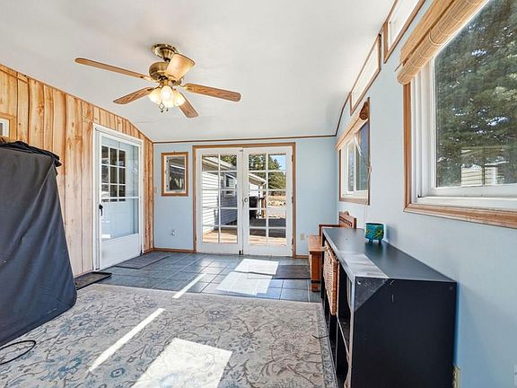 3rd image of 3951 Northcreek Rd