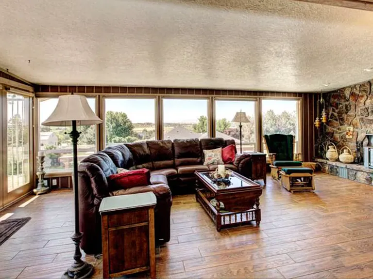 419 Mountain View Dr — Photo 33