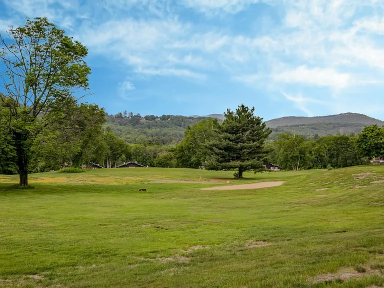 18 Sandtrap Loop #P5 — Photo 34