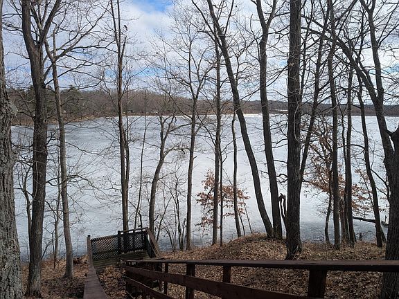 2nd image of N1003 Deerhead Point Rd