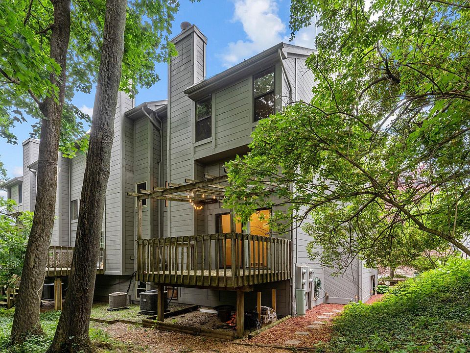 1st image of 379 Olentangy Forest Dr #7A