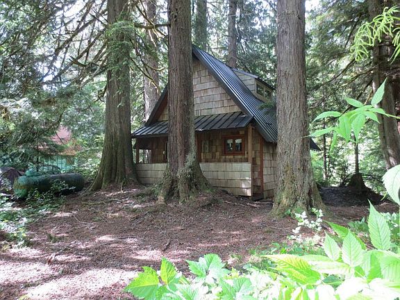 2nd image of 87521 NE 119th Ln