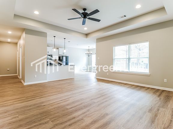 3rd image of 4549 Western Woods Dr
