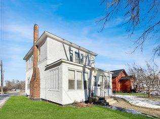 135 E Snelling Ave, Appleton, MN 56208