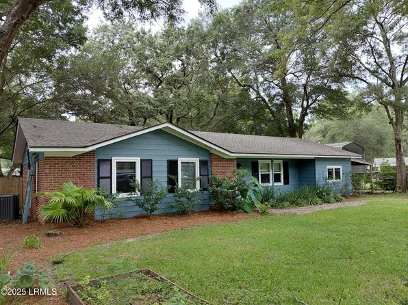 35 Mystic Cir, Beaufort, SC 29902