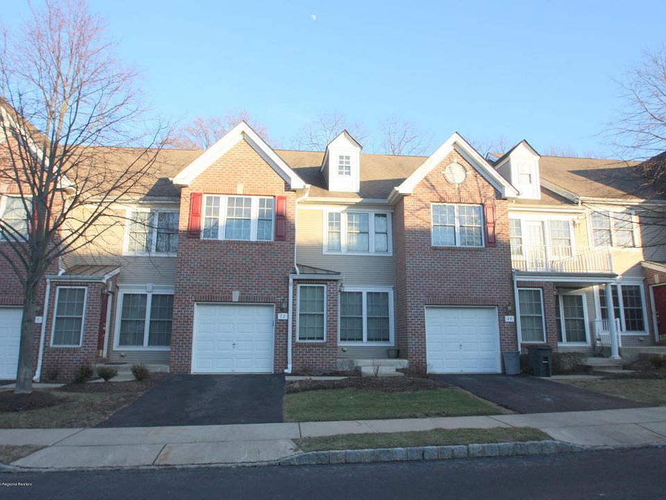 1st image of 77 Ironwood Ct