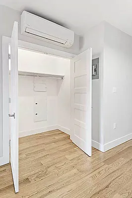 Rented by Blue Egg Realty Corp | media 23