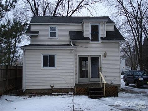 2nd image of 3165 Warren Dr
