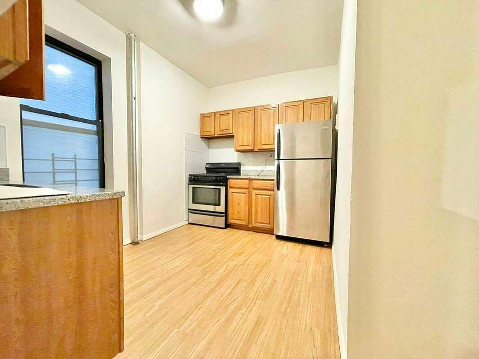 1st image of 31-22 34th St #2E