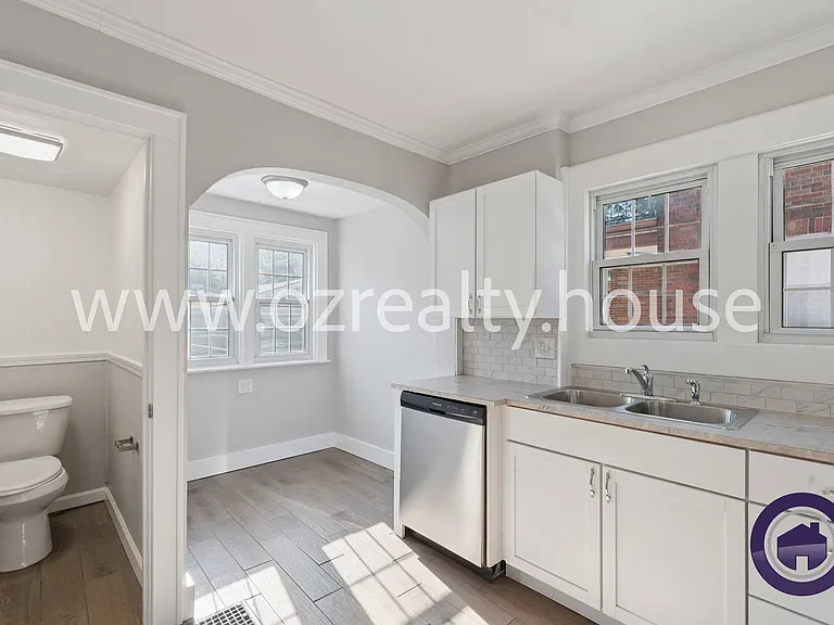 3756 Maxwell Rd — Photo 9