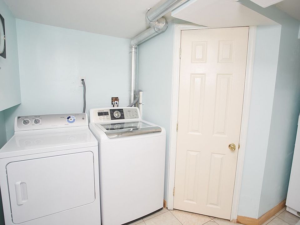 1st image of 8133 165th St