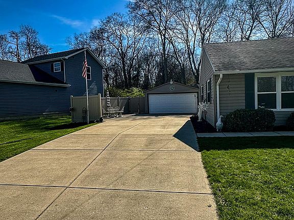 4th image of 3551 Cheryl Dr