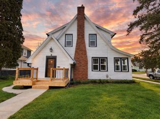 1221 Grace STREET, Janesville, WI 53545