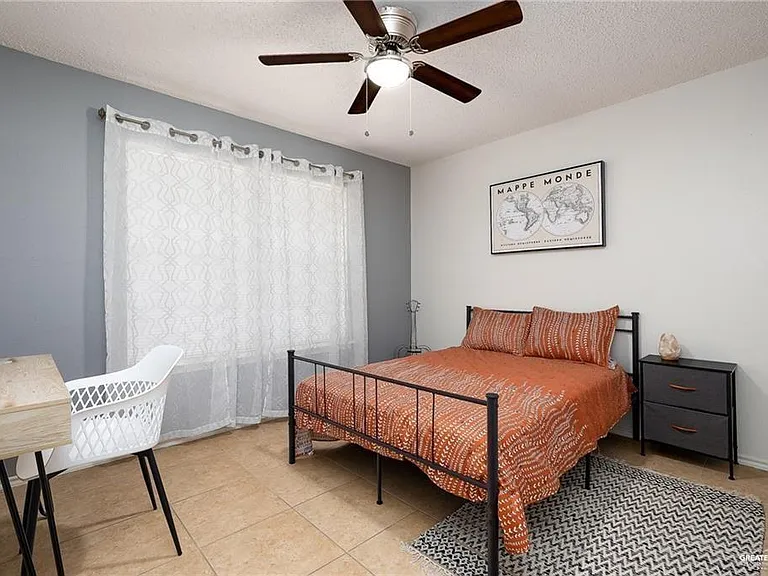 2900 Kilgore Ave — Photo 8