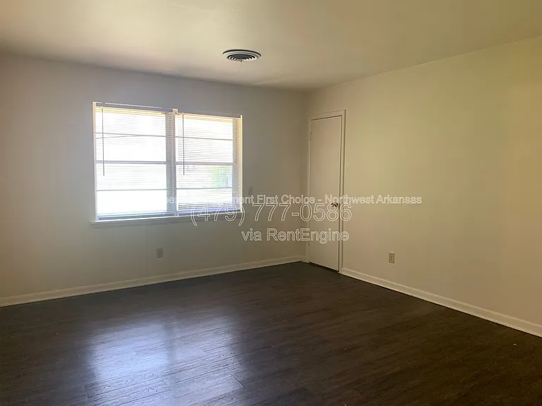 1039 W Bel Air Dr — Photo 6