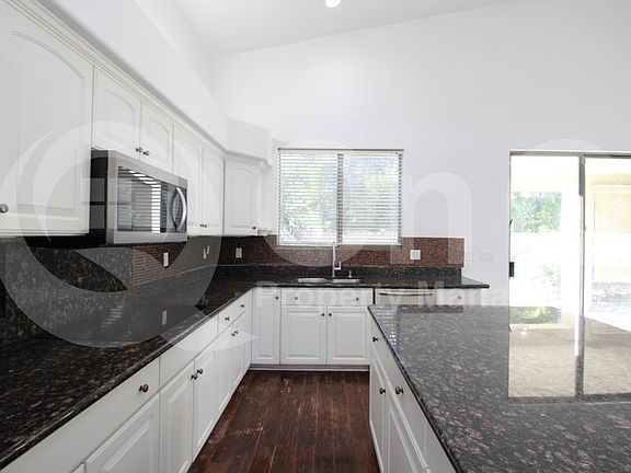 4th image of 21104 N 69th Dr
