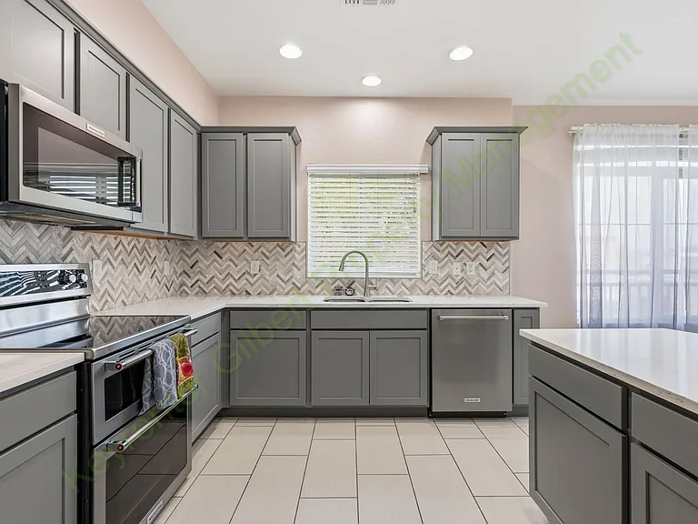 240 W Juniper Ave #1150 — Photo 12