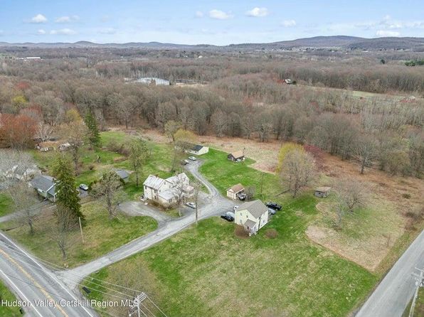 234 State Route 32 S, New Paltz, NY 12561
