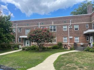 521 Castleton Ave APT 2E, Staten Island, NY 10301
