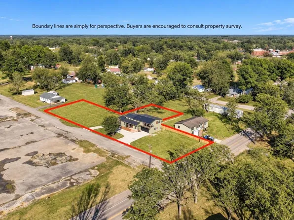 120 Siegel St, Gleason, TN 38229