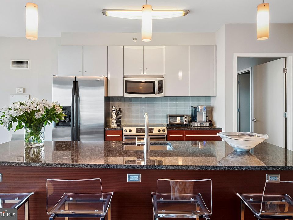 1st image of 2101 Market St Unit 801