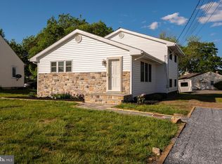 1952 Forest Dr, Annapolis, MD 21401