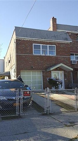 2nd image of 3617 De Reimer Ave