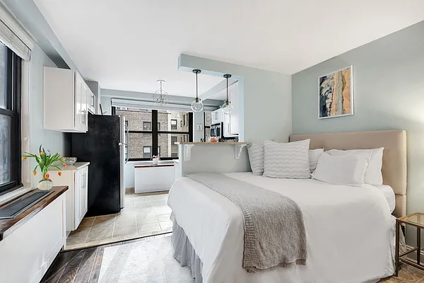 Sold by Level Group | media 4