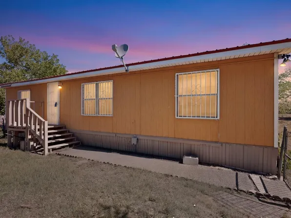 1 Santa Monica Ave, Los Lunas, NM 87031