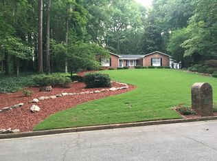 5498 Smoke Rise Dr, Stone Mountain, GA 30087