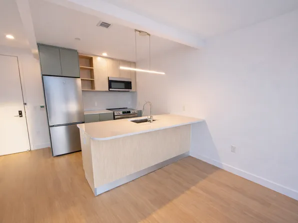 2201 Beverley Road image 1 of 10