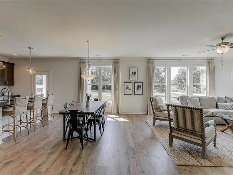 5453 Trillium Way — Photo 11