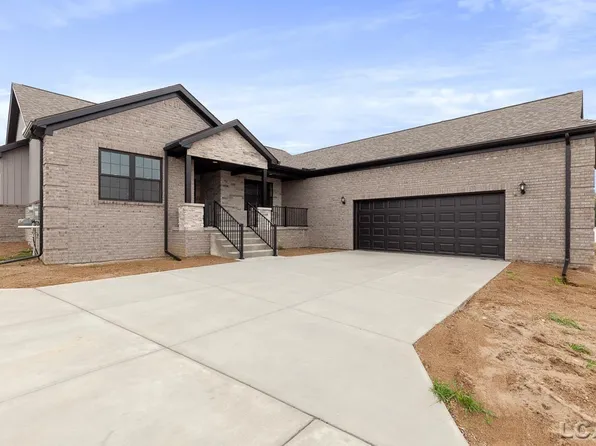 135 Bloomfield Blvd, Brooklyn, MI 49230