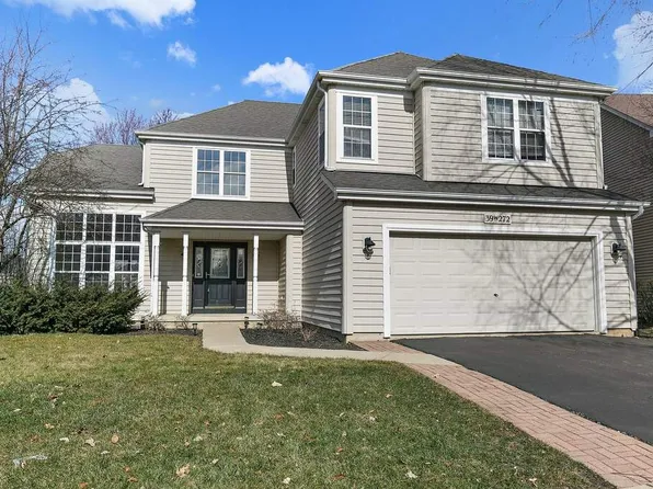 39W272 E Burnham Ln, Geneva, IL 60134