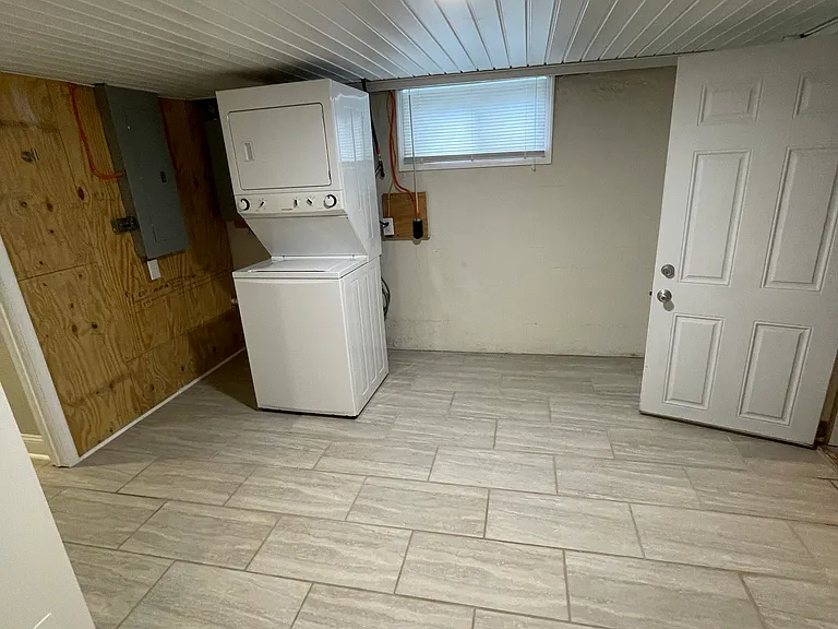 235 Port Republic Rd — Photo 23