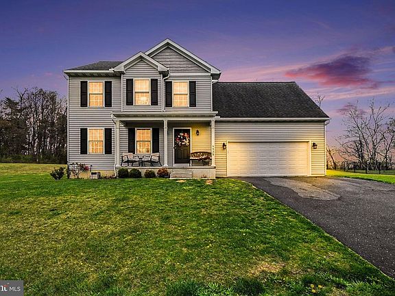 2nd image of 4535 Elwill Dr