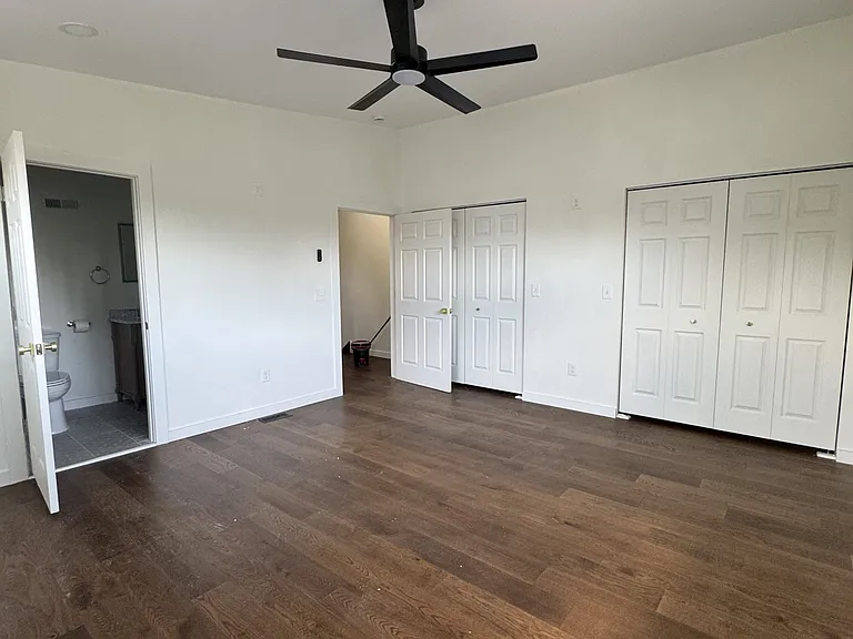 510 Winfield St — Photo 18