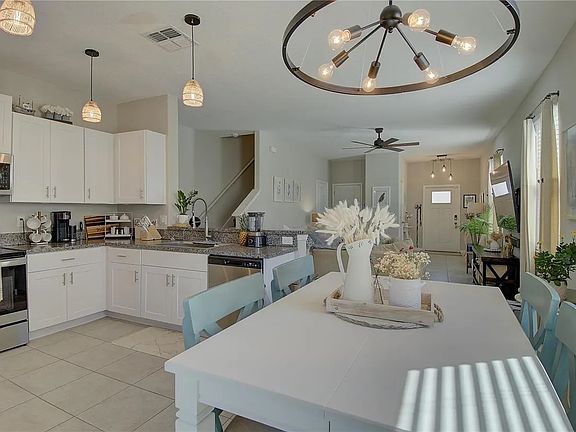3rd image of 3593 Bellmeade Ct