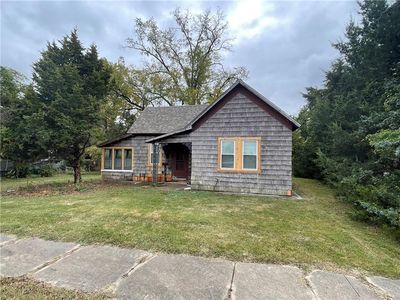 106 E Carlton St, Pittsburg, KS, 66762