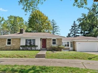 31354 Evergreen Rd, Beverly Hills, MI 48025