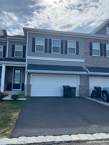 3105 Aviator Ave Photo 1