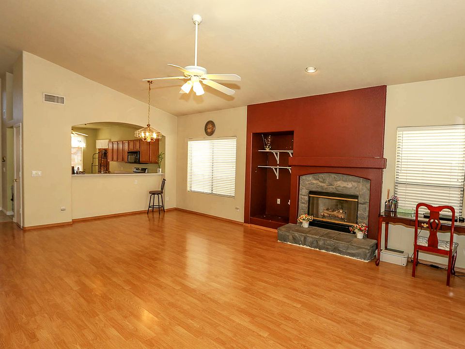 2nd image of 19215 N 39th Way