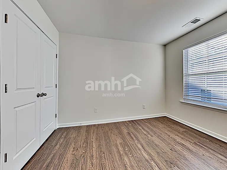 1506 Sanborll Landing Dr — Photo 13