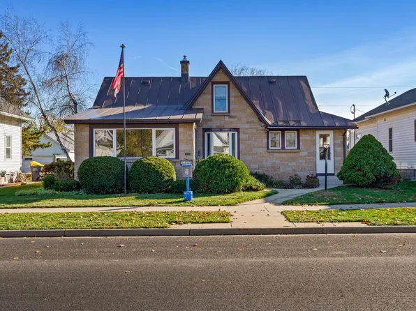 1418 Stoughton AVENUE, Tomah, WI 54660