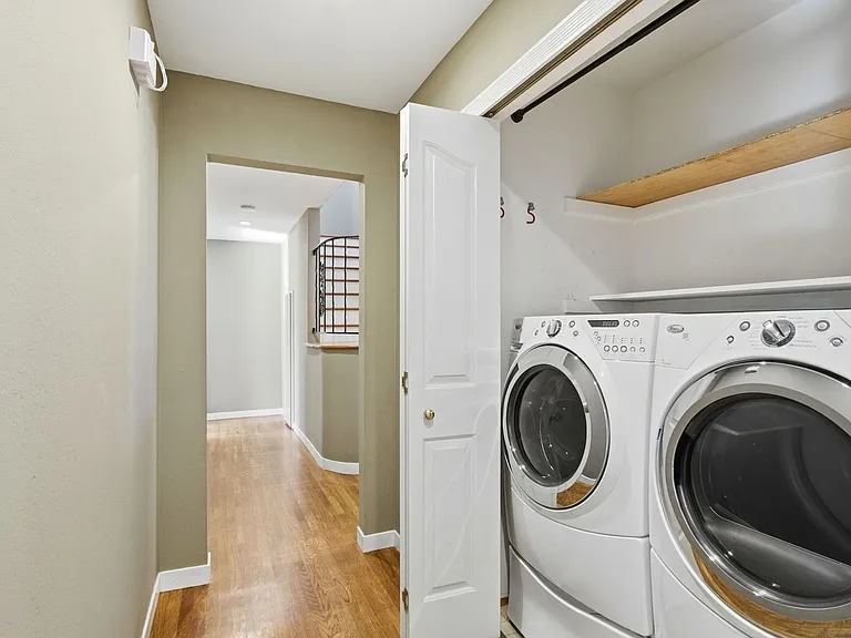 6137 Banner Dr — Photo 49