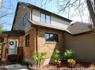 8 Quail Ct, Newington, CT 06111