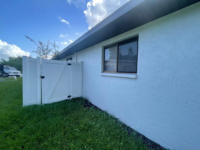 4633 Brooksdale Dr — Photo 27