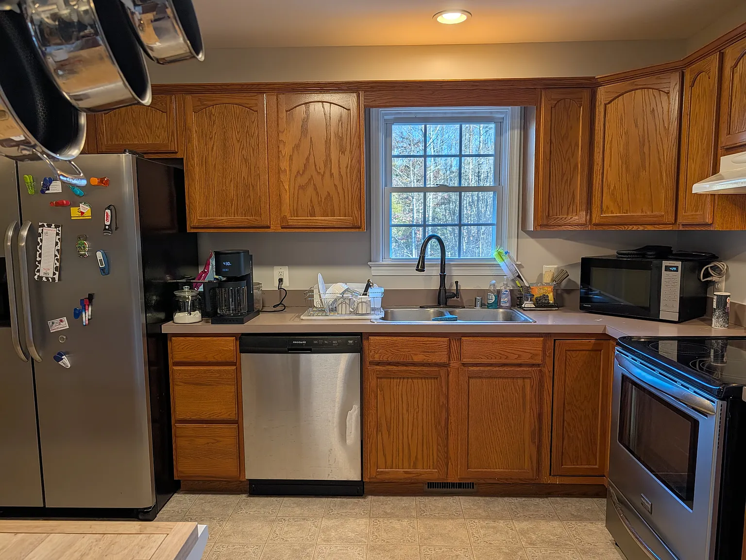 3 bed, 2.5 bath, 1674 sqft, $2,450 — Photo 3