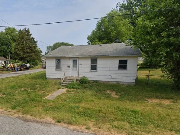 330 W Avenue G, Lewistown, IL 61542