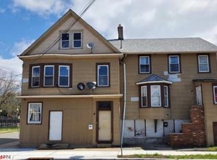 257 New St, Orange, NJ 07050